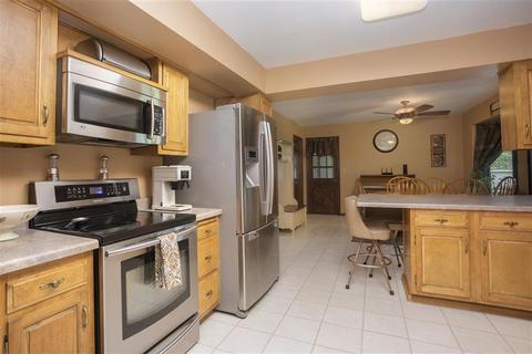 9588 Edson Rd, Capron, IL 61012 photo 3