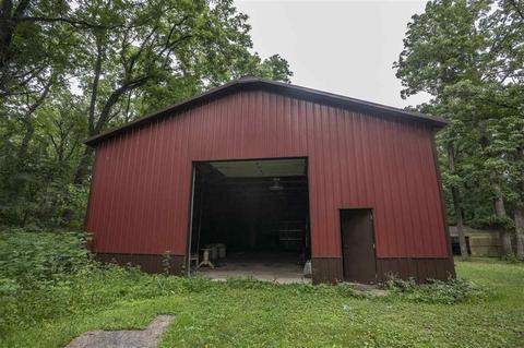 9588 Edson Rd, Capron, IL 61012 photo 27
