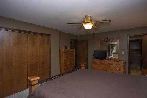 9588 Edson Rd, Capron, IL 61012 photo 16