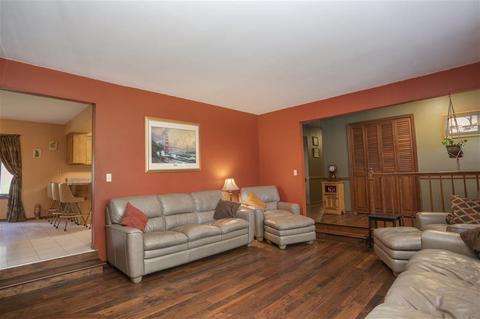 9588 Edson Rd, Capron, IL 61012 photo 6