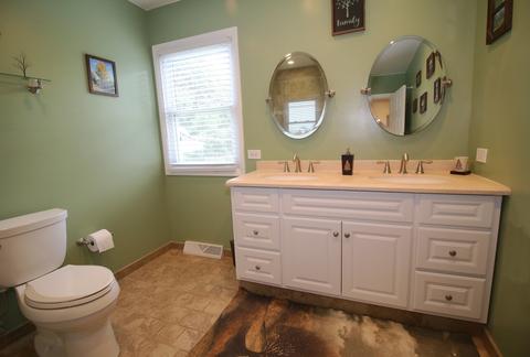 58 Woodview Ln, Algonquin, IL 60102 photo 9