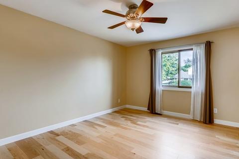205 N Bauer Rd, Mchenry, IL 60050 photo 22