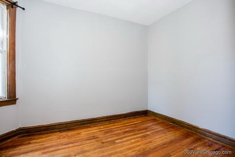 3063 N Gresham Ave, Chicago, IL 60618 photo 8