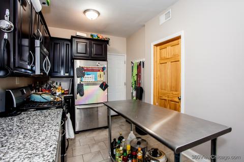 3063 N Gresham Ave, Chicago, IL 60618 photo 10