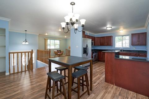 1101 Hunter Dr, Elgin, IL 60120 photo 5
