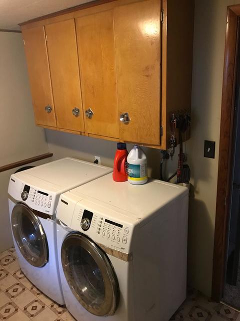 355 S Yates Ave, Kankakee, IL 60901 photo 9