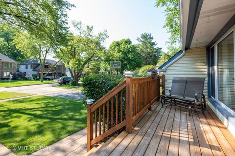 104 Travers Ave, Wheaton, IL 60187 photo 2