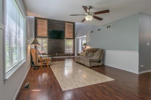 2117 Primrose Dr, Plainfield, IL 60586 photo 8