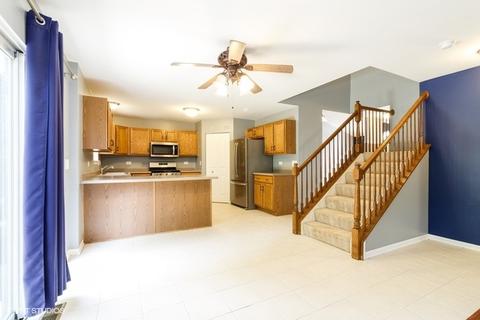 2203 Ashbrook Ln, Plainfield, IL 60586 photo 5