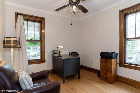815 N Main St, Wheaton, IL 60187 photo 14