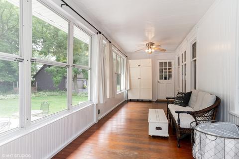 815 N Main St, Wheaton, IL 60187 photo 15