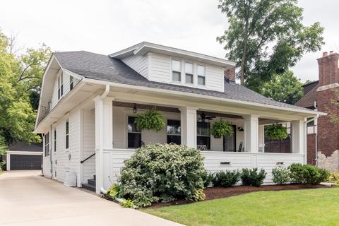 815 N Main St, Wheaton, IL 60187 photo 1