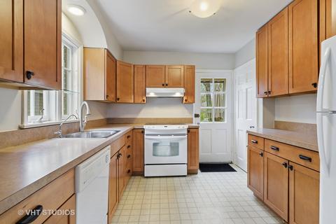730 Beaver Rd, Glenview, IL 60025 photo 4