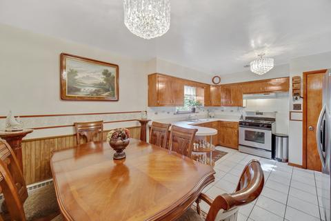 7322 W 58th Pl, Summit, IL 60501 photo 8