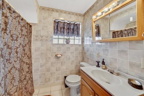 7322 W 58th Pl, Summit, IL 60501 photo 15