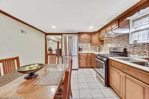 7322 W 58th Pl, Summit, IL 60501 photo 17