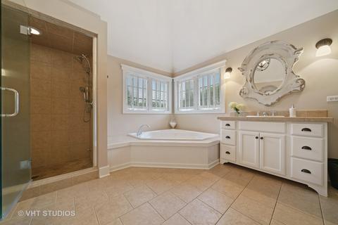 4 N511 Wiltshire Ln, Wayne, IL 60184 photo 16