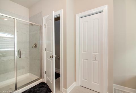 535 Madison Ln, Elgin, IL 60123 photo 13