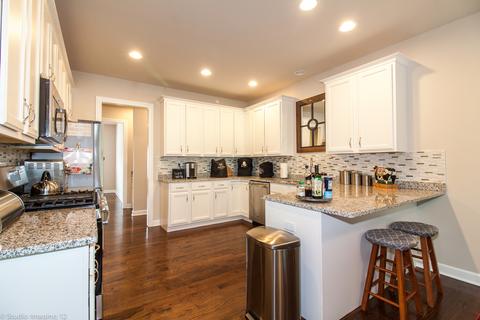 535 Madison Ln, Elgin, IL 60123 photo 15
