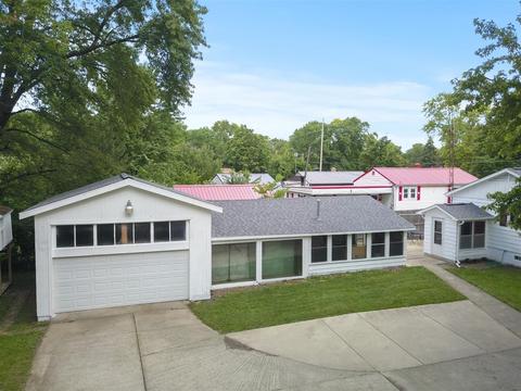 445 S Adelaide St, Normal, IL 61761 photo 28
