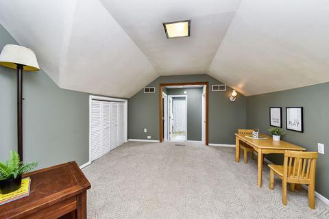 409 Wing Park Blvd, Elgin, IL 60123 photo 15