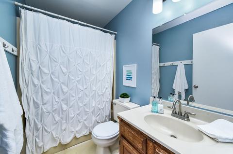 409 Wing Park Blvd, Elgin, IL 60123 photo 13