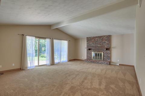 502 E Marshall St, Tolono, IL 61880 photo 10