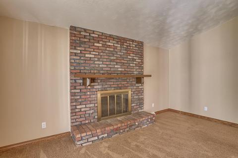 502 E Marshall St, Tolono, IL 61880 photo 12