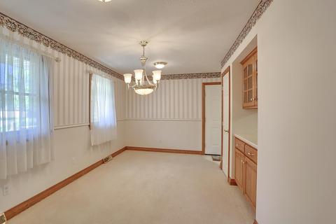 502 E Marshall St, Tolono, IL 61880 photo 13