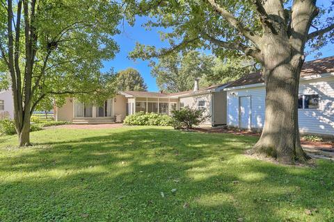 502 E Marshall St, Tolono, IL 61880 photo 3