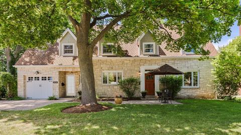 816 Windsor Rd, Glenview, IL 60025 photo 1