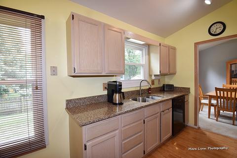 617 Maple Ave, Elburn, IL 60119 photo 9
