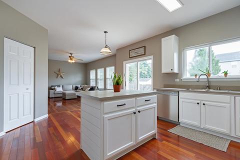 31601 N Pineview Blvd, Lakemoor, IL 60051 photo 11
