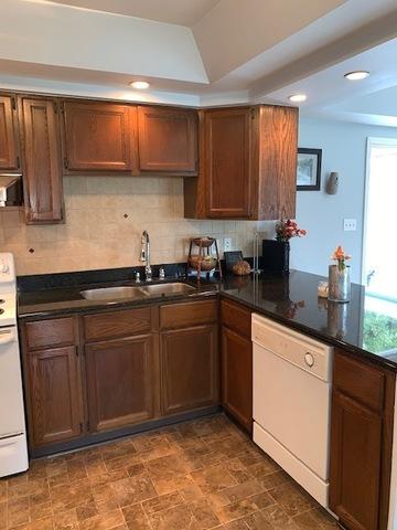 1755 E North St, Morris, IL 60450 photo 8