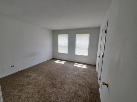 5607 Stonybrook Dr, Plainfield, IL 60586 photo 9