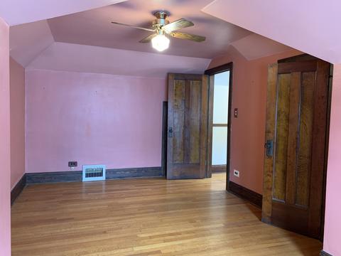 1473 Maple St, Des Plaines, IL 60018 photo 10