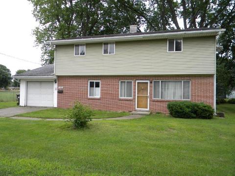 1805 E Lefevre Rd, Sterling, IL 61081 photo 1