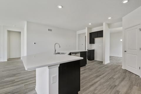 25401 W Ryan Ln, Plainfield, IL 60586 photo 9