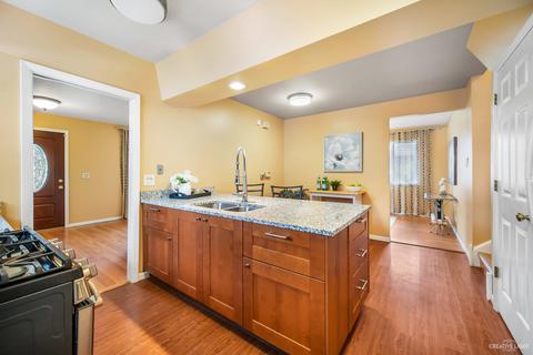 5944 W Maple Ave, Berkeley, IL 60163 photo 7