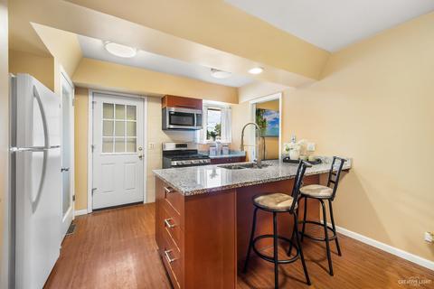 5944 W Maple Ave, Berkeley, IL 60163 photo 8