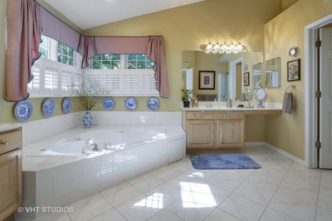 799 Willow Ct, Itasca, IL 60143 photo 16