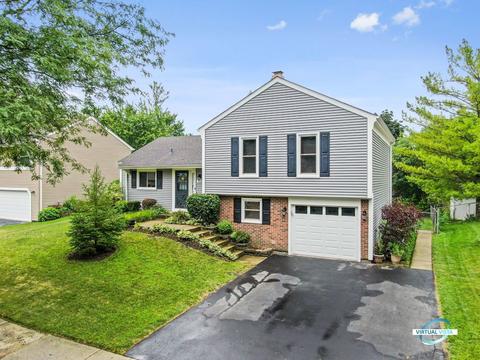 252 Lincoln Dr, Bartlett, IL 60103 photo 1