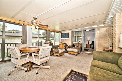 1237 W Amelia, Addison, IL 60101 photo 7