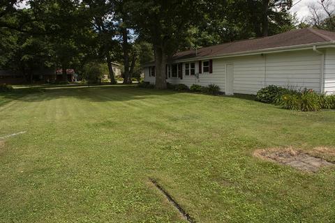 323 Tree Ln, Prophetstown, IL 61277 photo 2