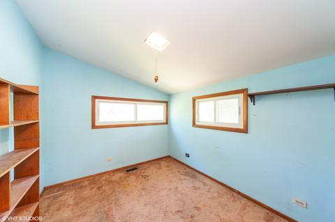 909 Glendale Rd, Glenview, IL 60025 photo 12