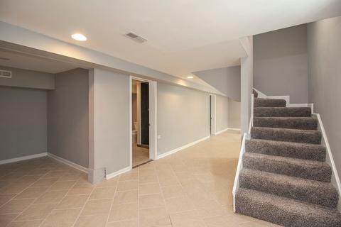 706 E 89th Pl, Chicago, IL 60619 photo 16
