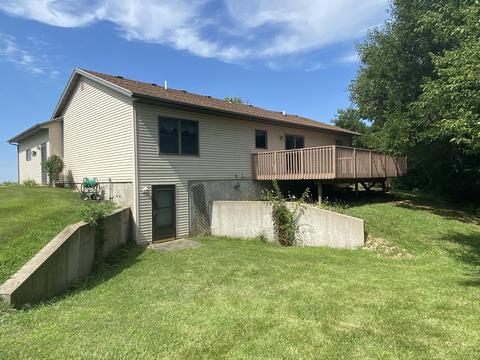 18774 Hillside Rd, Morrison, IL 61270 photo 3