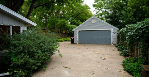 814 Williams St, Henry, IL 61537 photo 3