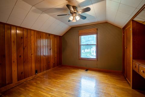 814 Williams St, Henry, IL 61537 photo 15