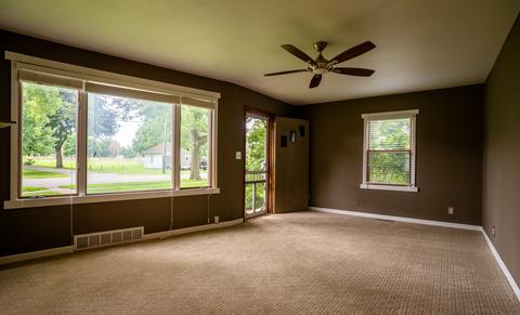 814 Williams St, Henry, IL 61537 photo 9